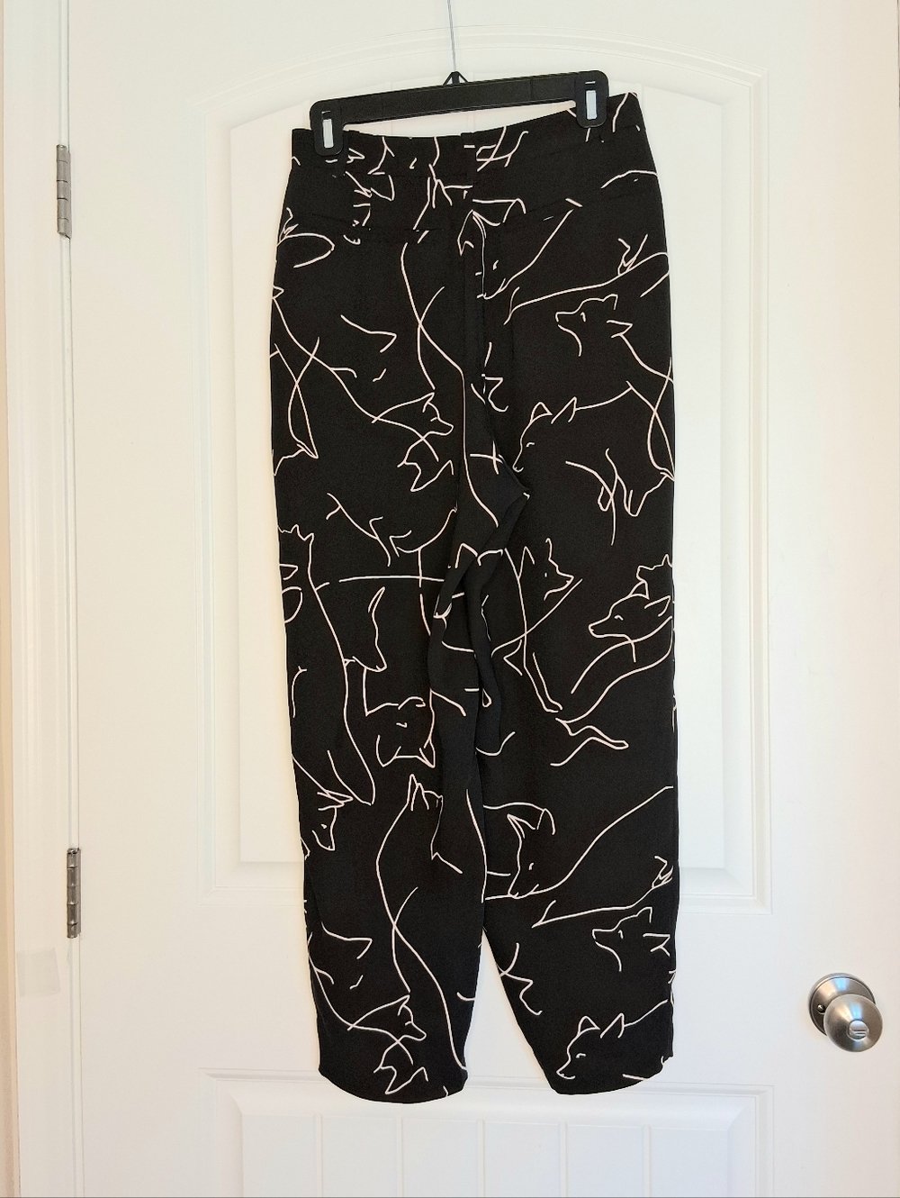 Babaton Black Abstract Line Print Trousers - Picture 3 of 11